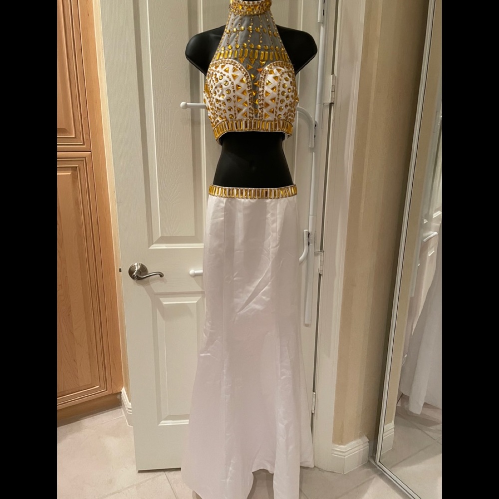 Two Piece Jeannie Outfit